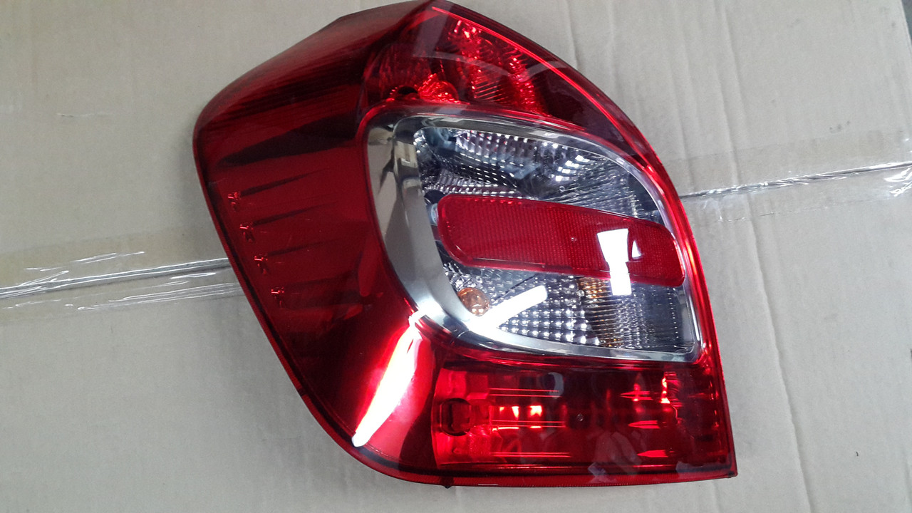 21940-3716010 Фонарь задний правый