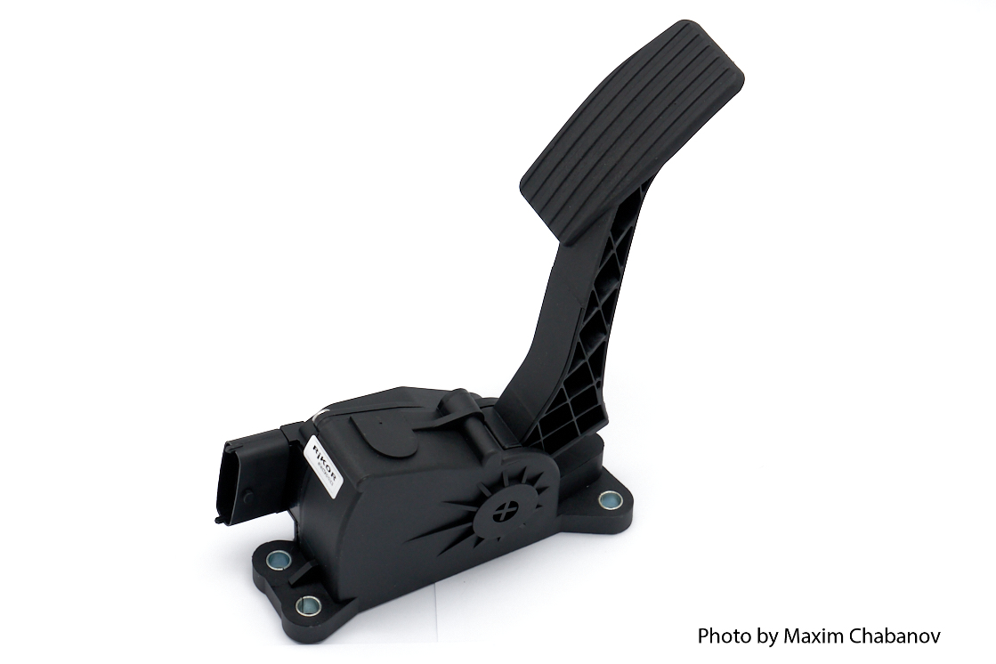 11183-1108500-01 Электронная педаль газа (Е-газ) Россия