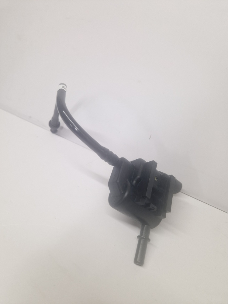 11180-1164042 Датчик адсорбера в сборе