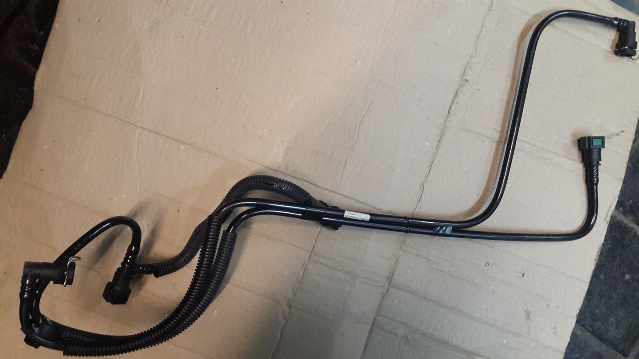 21094-1104222/43 Трубка топливная (тройник+ бак-фильтр)