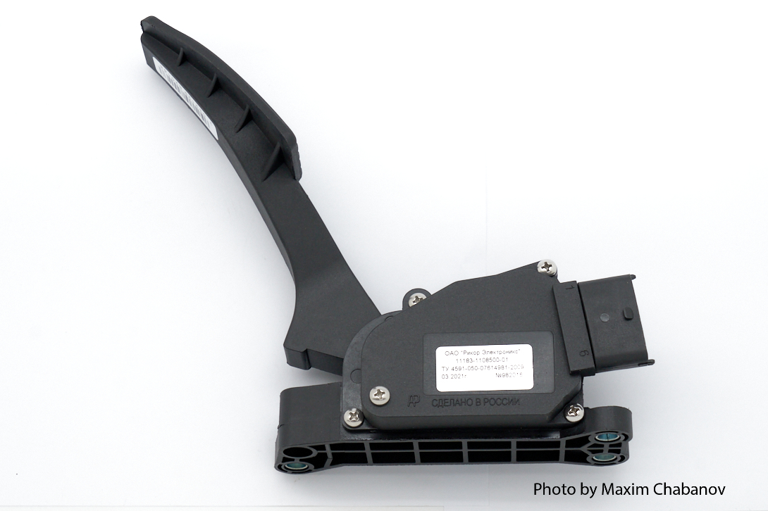 11183-1108500-01 Электронная педаль газа (Е-газ) Россия