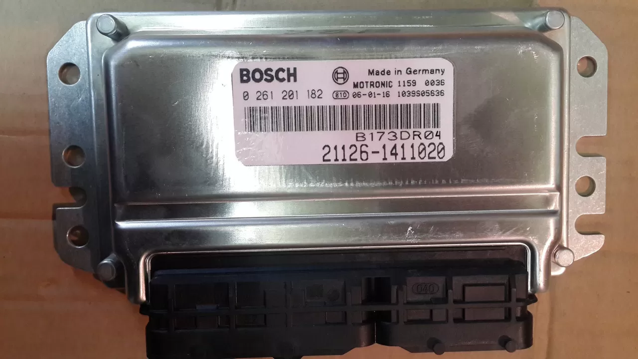 21126-1411020-45 ЭБУ BOSCH -Контроллер