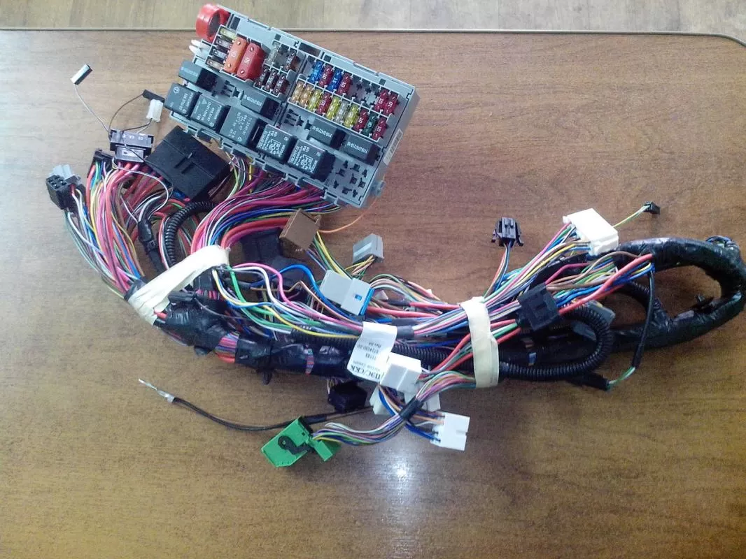 11183-3724030-30 Жгут подпанельный