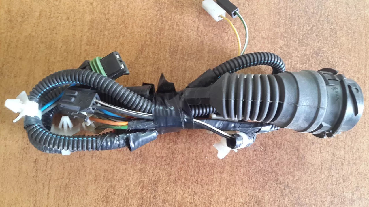 21230-3724550 Жгут дверей дополнительный правый